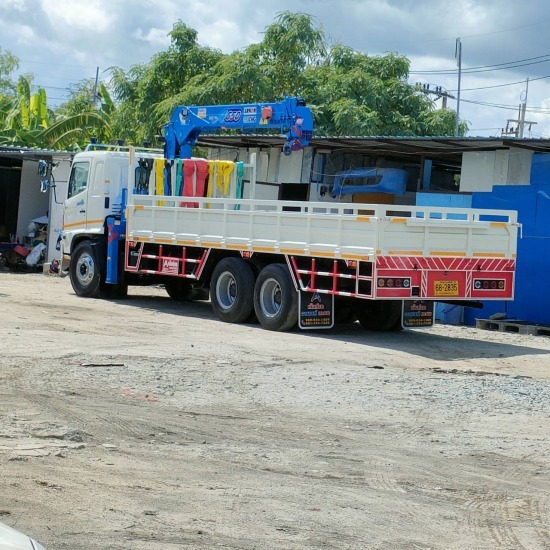 รถบรรทุกรับจ้าง ชลบุรี โชคบุญมาขนส่ง - รถเฮี๊ยบรับจ้างชลบุรี